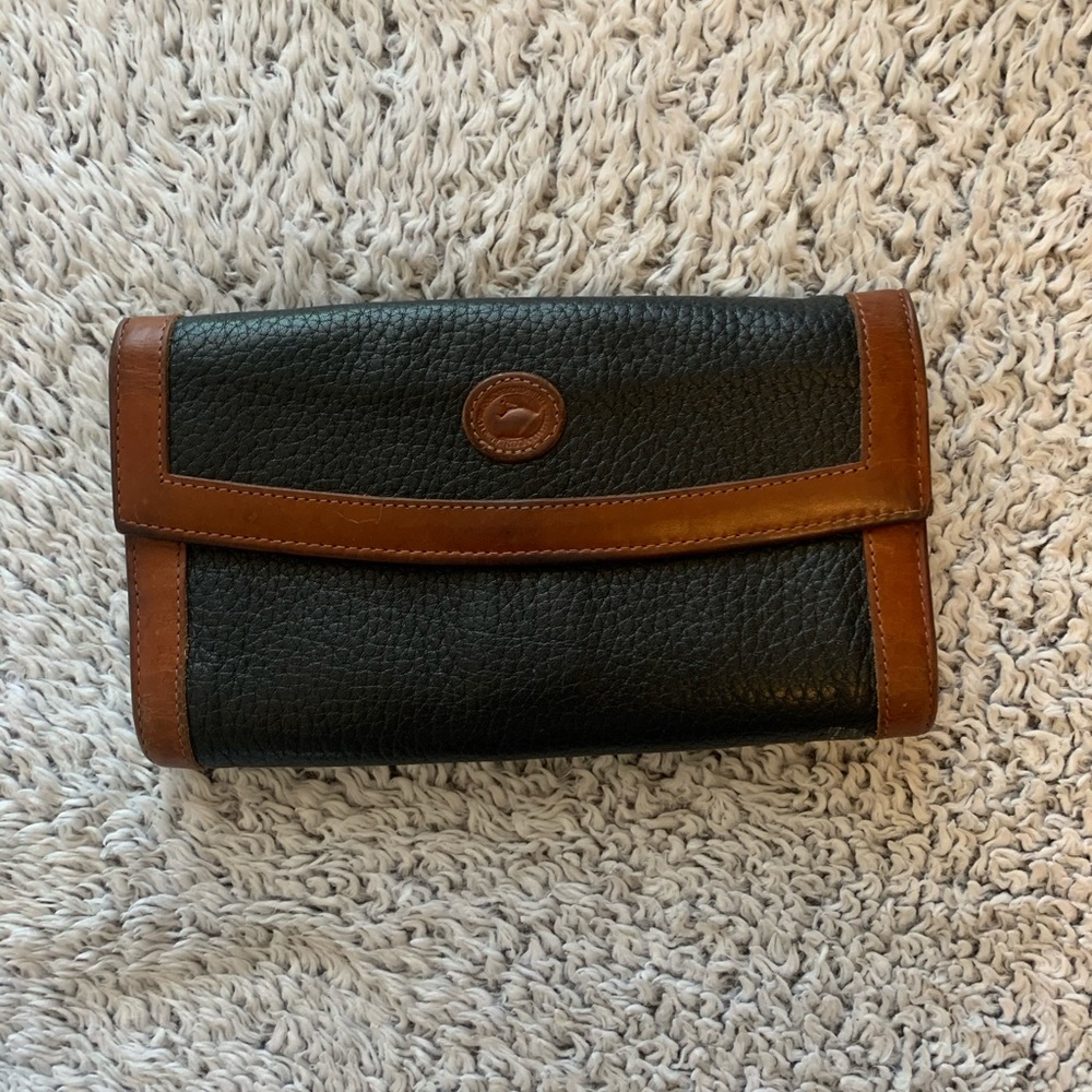 Vintage dooney and Bourke wallet